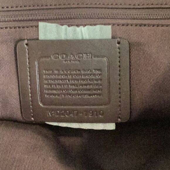 COACH NWT LARGE CANVAS TOTE BAG CHALK RED STRIPED WITH STARS PATRIOTIC - Picture 7 of 9